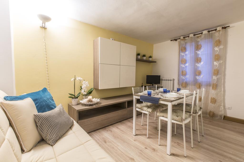 Apartamento Susy Biennale - Canal View And Garden Venecia