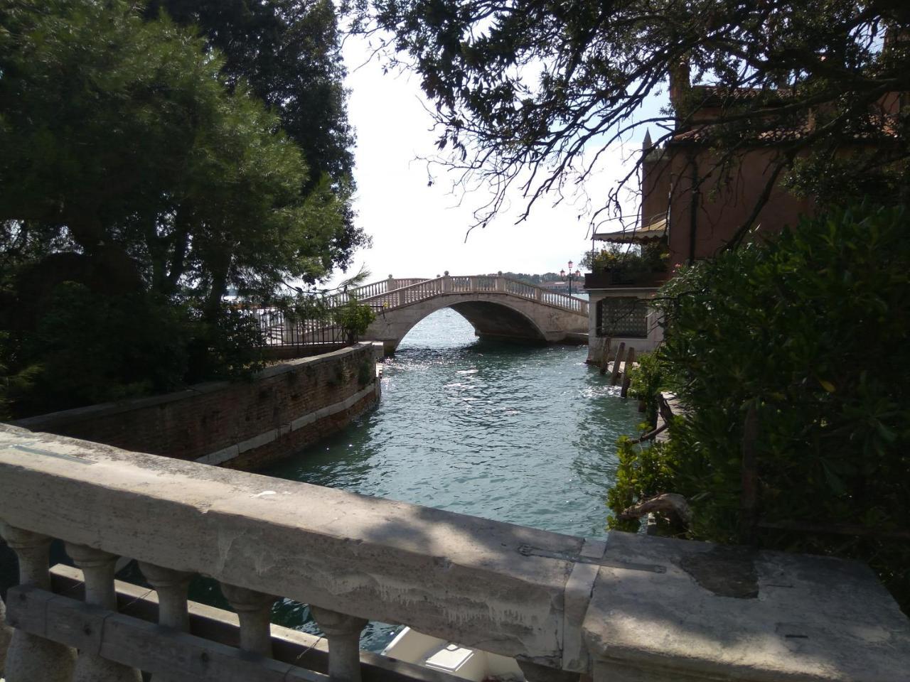 Apartamento Susy Biennale - Canal View And Garden